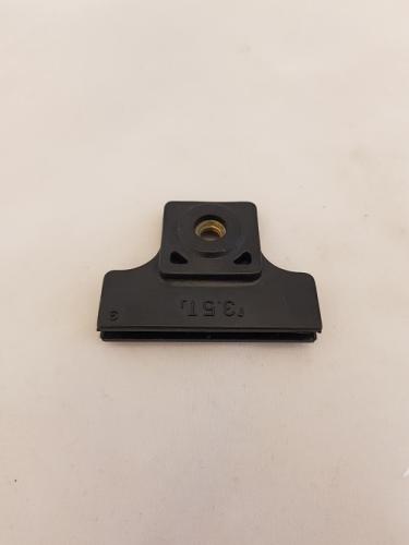 CLIP, DOOR GLASS ISUZU TRUCK