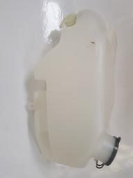 BOTTLE, WASHER NISSAN UD 