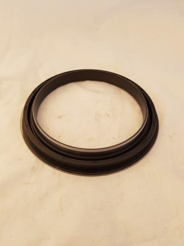 SEAL, CRANK REAR