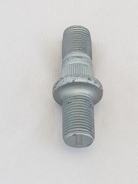 STUD, WHEEL REAR LH