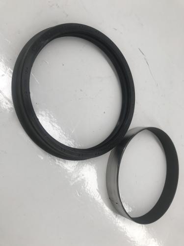SEAL.CRANK ,REAR