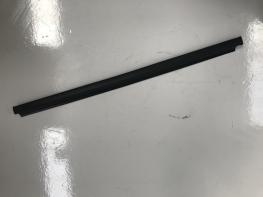 WEATHER STRIP , DOOR  R/H OUTER 