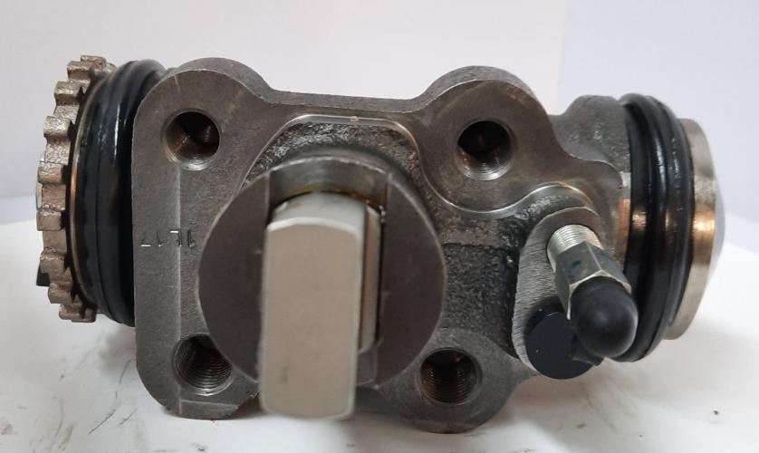 CYLINDER,WHEEL