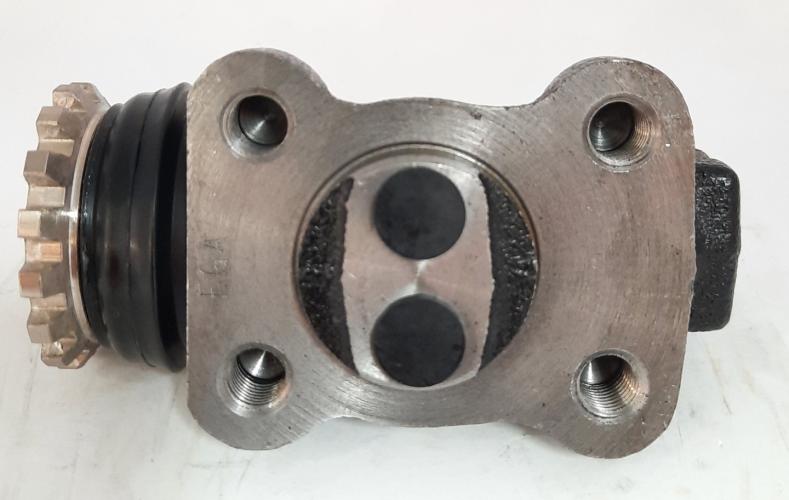 CYLINDER,WHEEL LH FRONT ISUZU