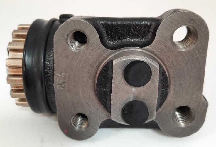 CYLINDER,WHEEL LH FRONT