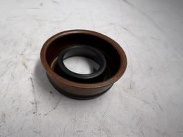SEAL INJECTOR PIPE IN CAM BOX