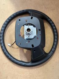 STEERING WHEEL ASSEMBLY