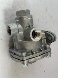 RELAY VALVE ASSEMBLY