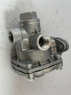 RELAY VALVE ASSEMBLY