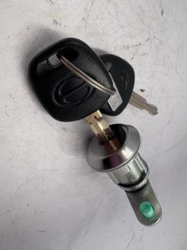 DOOR CYLINDER & KEY