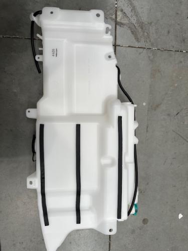 WASHER BOTTLE & MOTOR