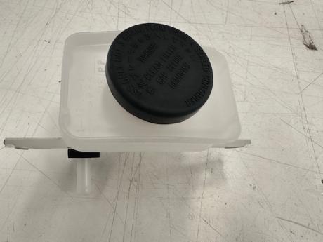 CLUTCH FLUID RESERVOIR