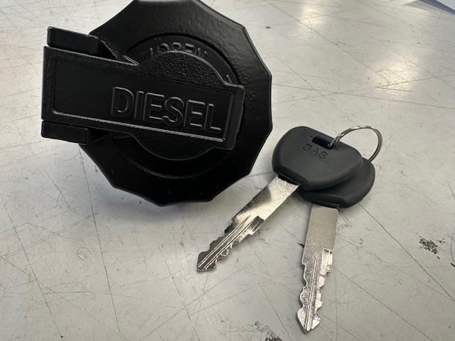 FUEL TANK CAP - LOCKING 