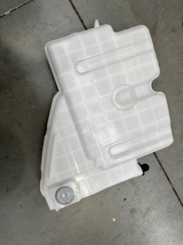 WASHER BOTTLE C/W MOTOR