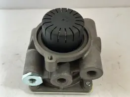 RELAY VALVE ASSEMBLY