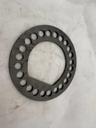 RING ABUTMENT - RETAINER REAR AXLE