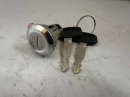 DOOR CYLINDER & KEY SET LH
