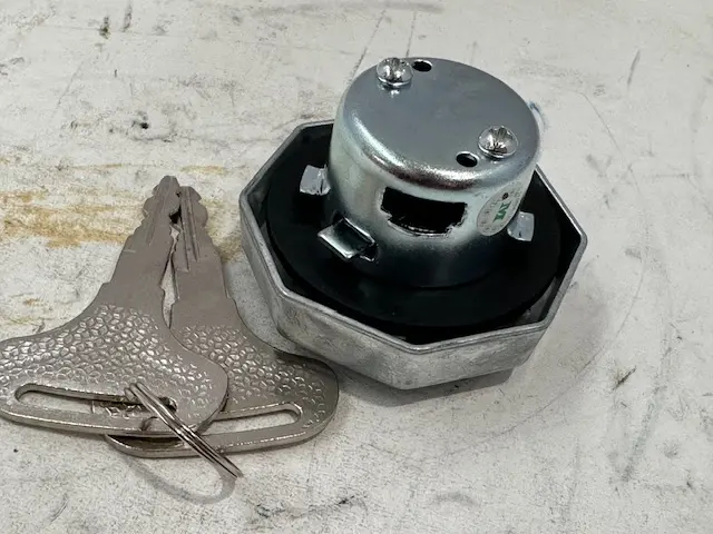 CAP, FUEL TANK LOCKING