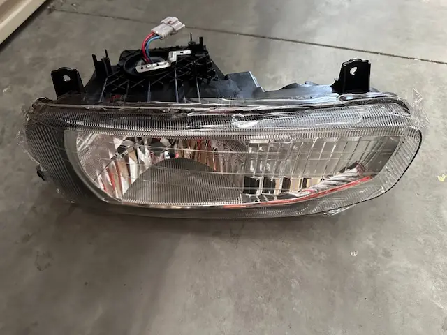 HEADLAMP ASSEMBLY - LH