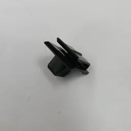 CLIP - DASH LOWER COVER RETAINING