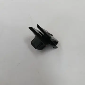 CLIP - DASH LOWER COVER RETAINING