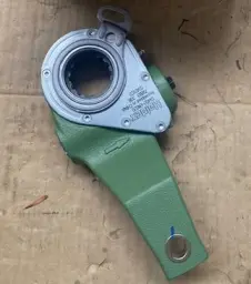 ADJUSTER, SLACK FRONT RH